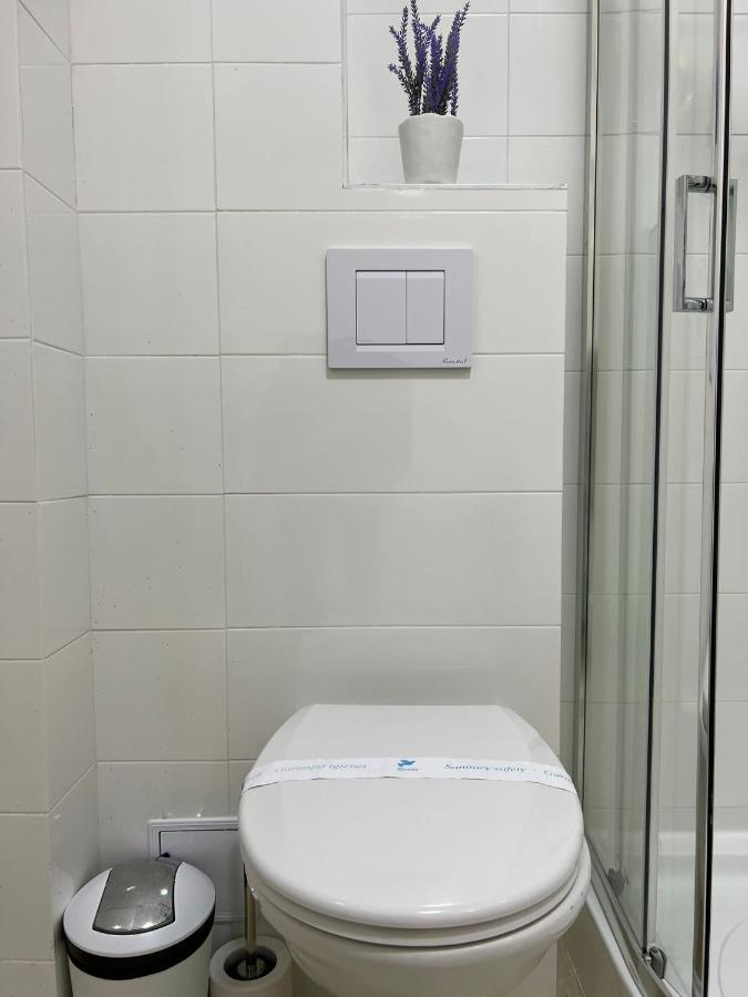 Perfect Host Palas 2 Rooms ヤシ エクステリア 写真