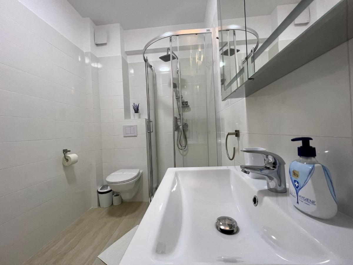 Perfect Host Palas 2 Rooms ヤシ エクステリア 写真